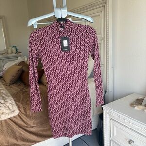 Fashion Nova Pink Geometric Long Sleeve Dress